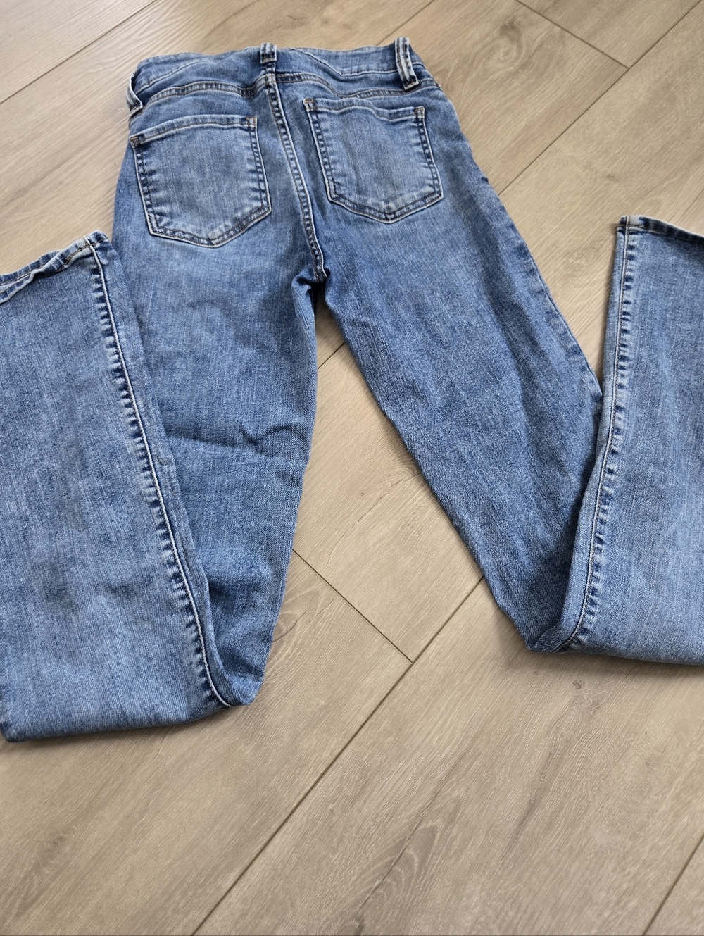 Kut from the Kloth Light Blue Flared Jeans - Picture 3 of 3